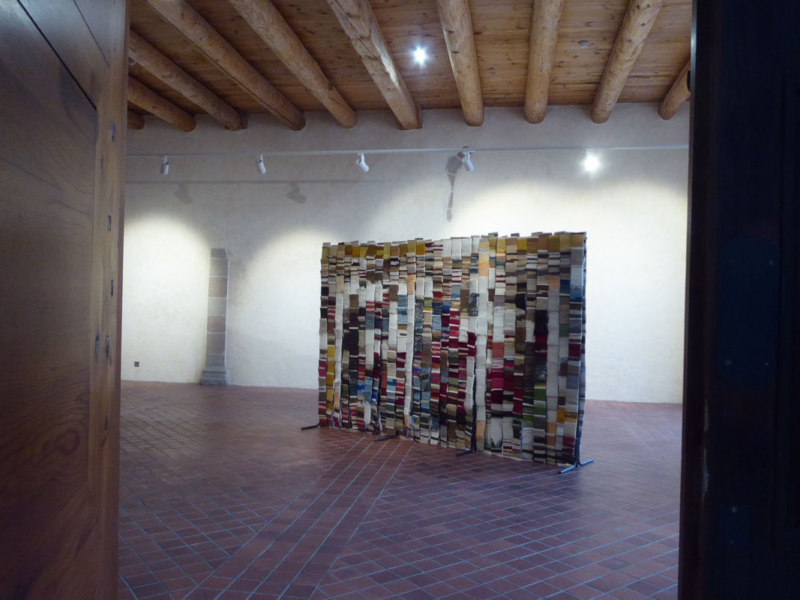 Sabine Cibert - Exposition Regards Textiles Tapisseries Chaises Dieu -