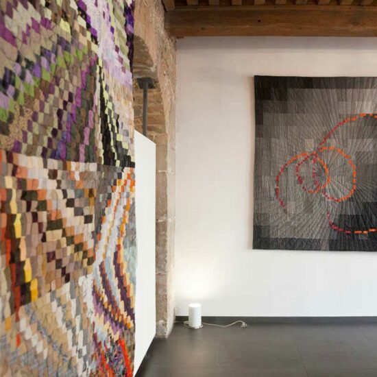 Sabine Cibert - exposition Lyon 2015 - Partitions textiles - SHG7 Showroom Galerie 7 - @Philippe-Liev Pourcelot Espace temps 1 et Instants 1 (détails)
